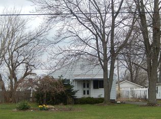 14633 Reeck Rd, Southgate, MI 48195