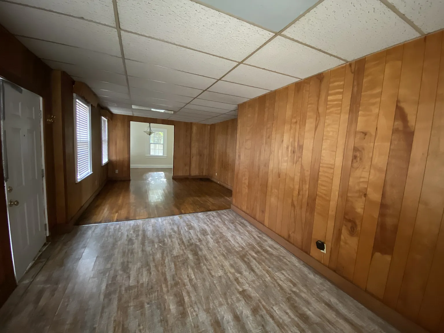5001 Farrell Avenue Fairfield AL 35064 - 1 — Photo 2