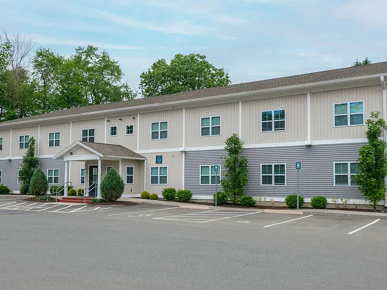 Experience the joy of living in our charming student community. Our vibrant buildings and lush surroundings create an ideal backdrop for your college journey. Welcome to your new home!