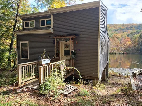 146 Yellow Rd, Oak Ridge, NJ 07438