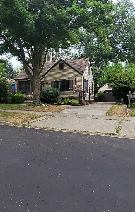 1st image of 3340 Vermont Ave SW