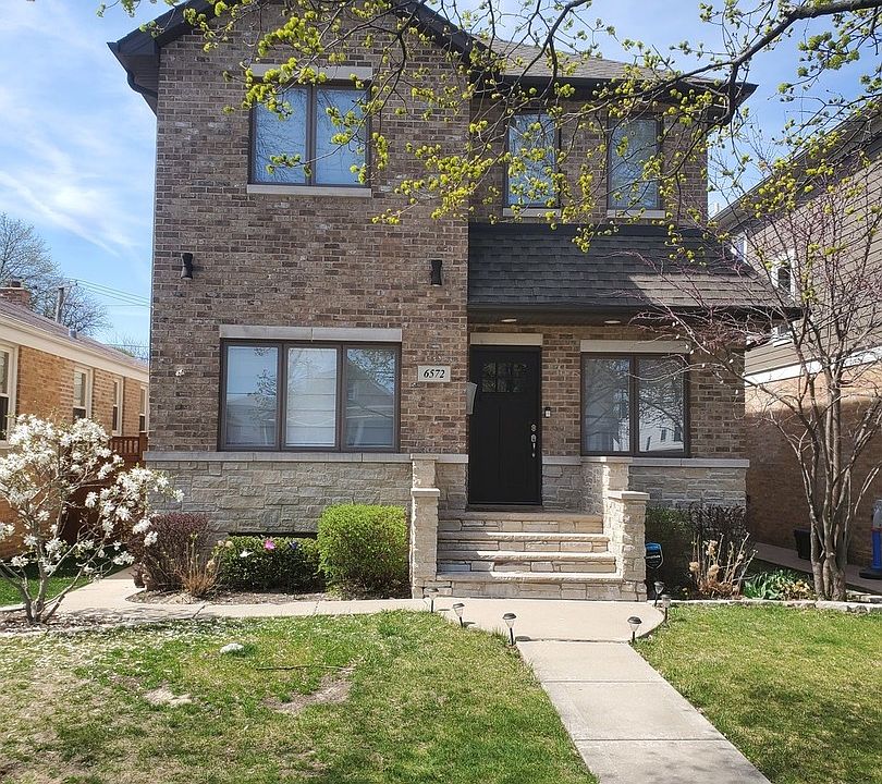 1st image of 6572 N Oconto Ave