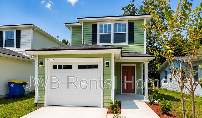 9007 Cocoa Ave — Photo 1
