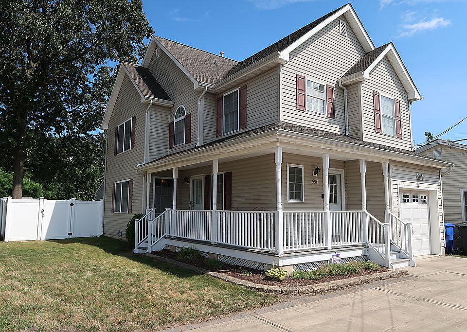 1st image of 531 Coolidge Ave