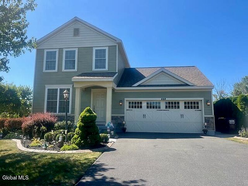 2nd image of 444 Baker Avenue