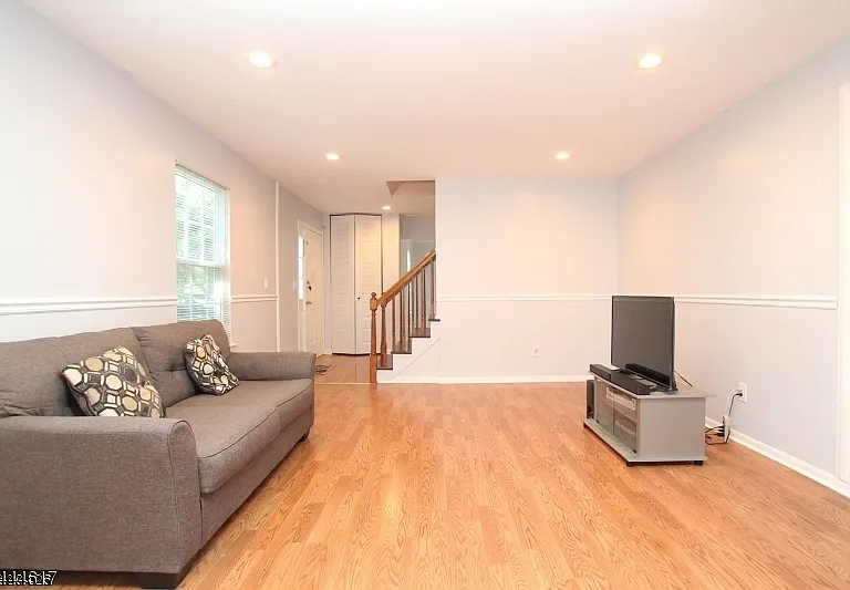 2 Wyndham Way — Photo 5