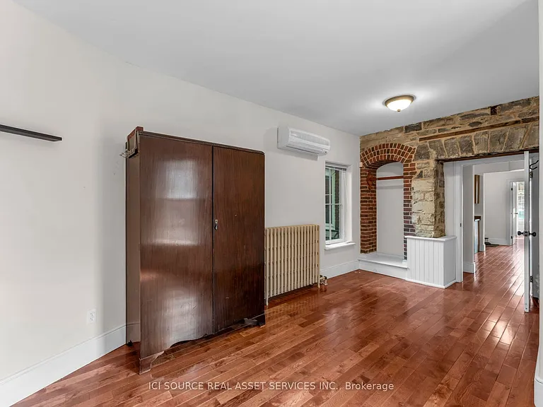 25 West St #2 — Photo 10