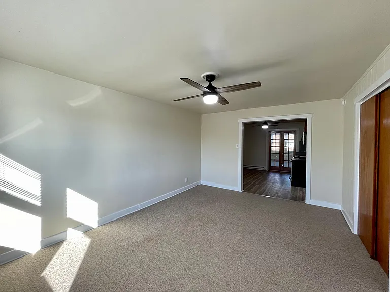 511 Washington Ave #2 — Photo 3