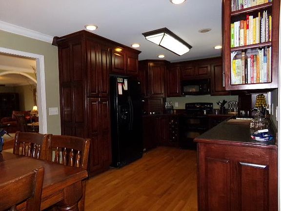 5th image of 153 Audobon Dr