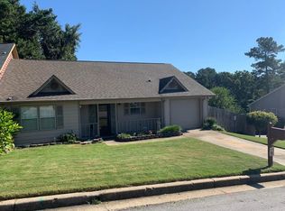 245 Oak Cir N, Stockbridge, GA 30281