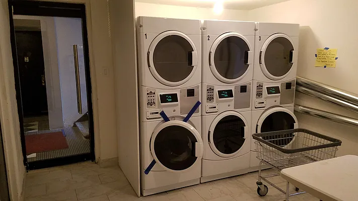 Rented by Bruma Realty LLC | media 35