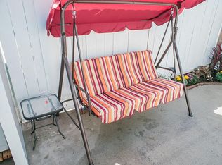 917 E 2nd St #B, Long Beach, CA 90802