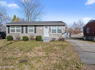 4423 Campobello St, Louisville, KY 40213