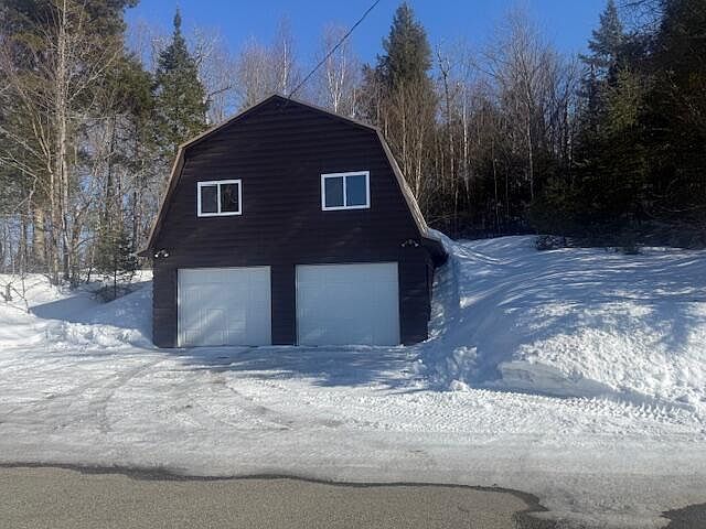 2nd image of 1021 S Shore Road