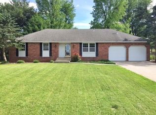 2140 E Camorene St, Springfield, MO 65803