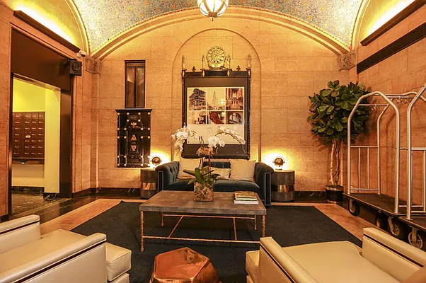 Sold by Fillmore | media 9