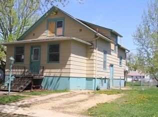 223 5th St W, Cresco, IA 52136