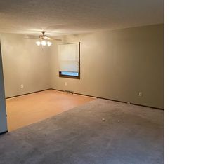 19031 Lake Shore Blvd, Euclid, OH