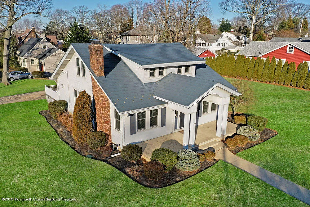 255 Perrine Ave photo 1