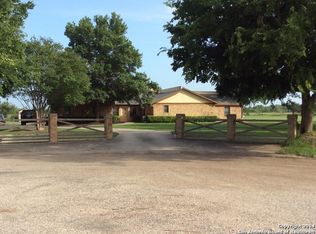 194 Cora St, New Braunfels, TX 78130