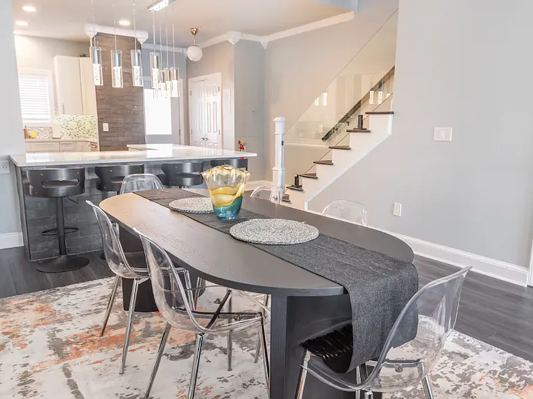4741 Arco Ln — Photo 11