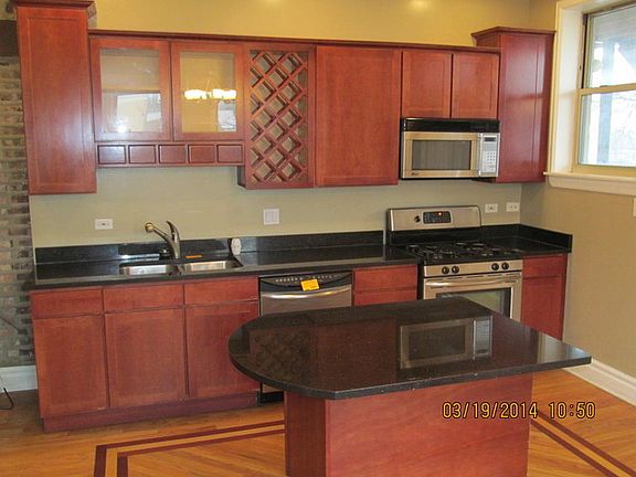 3rd image of 5240 S King Dr APT 2N