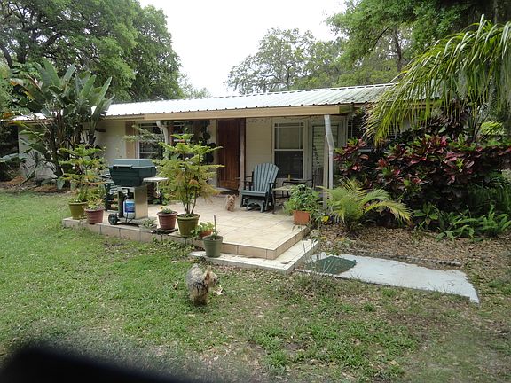 3rd image of 405 Avenida La Palma