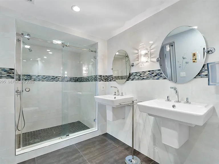 5100 N Ocean Blvd #916 — Photo 26
