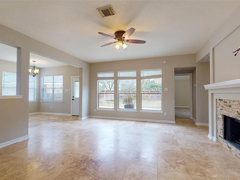 20802 Newbury Park Dr — Photo 14