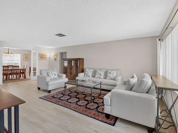 1710 SW 20th Street, Boynton Beach, FL 33426