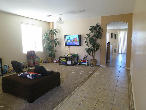 3rd image of 8358 W Maya Dr
