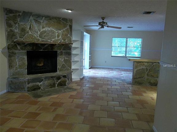 2nd image of 25531 Troon Ave