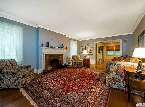 3rd image of 13 Vista Way
