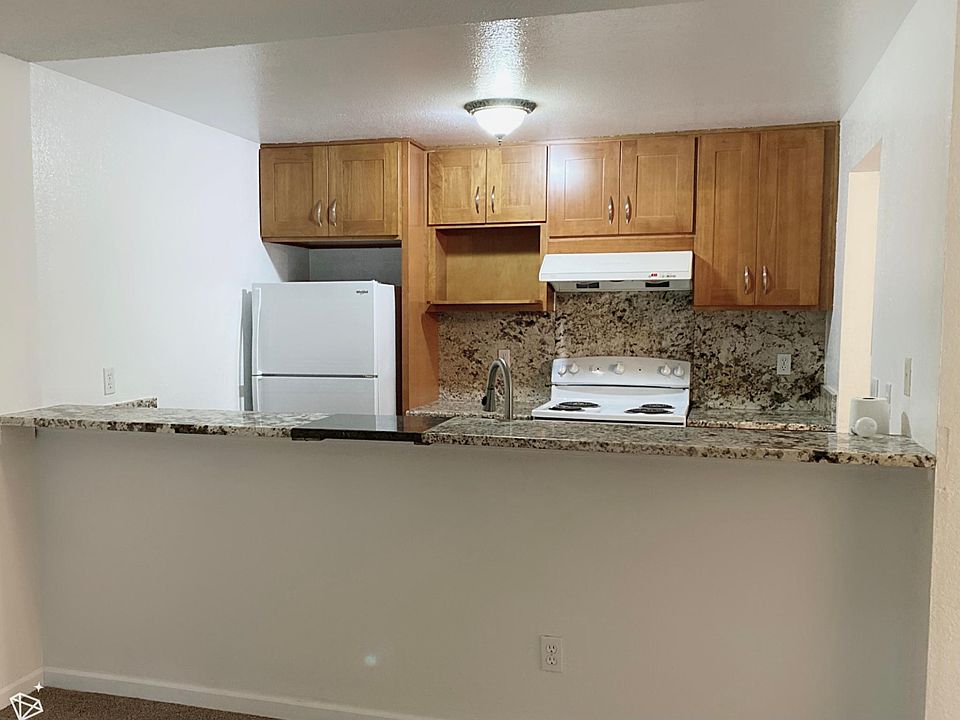 1st image of 14525 NE 45th St APT F3