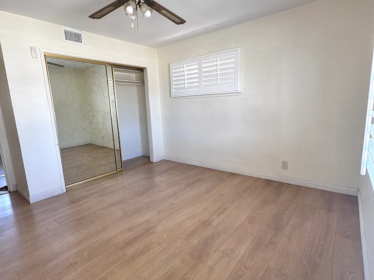 304 N Kendor Dr — Photo 25