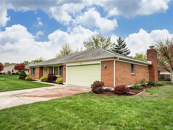 3rd image of 1361 Wilhelmina Dr