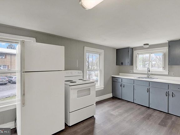 3rd image of 36 & 38 Middle Spring Ave