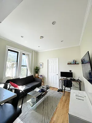 Rented by Oxford Property Group | media 20