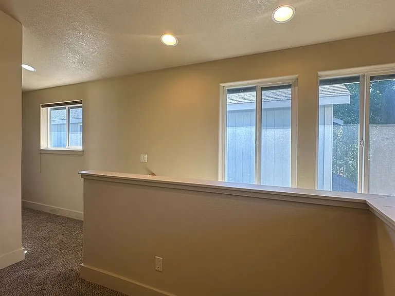 20159 Merriewood Ln — Photo 9