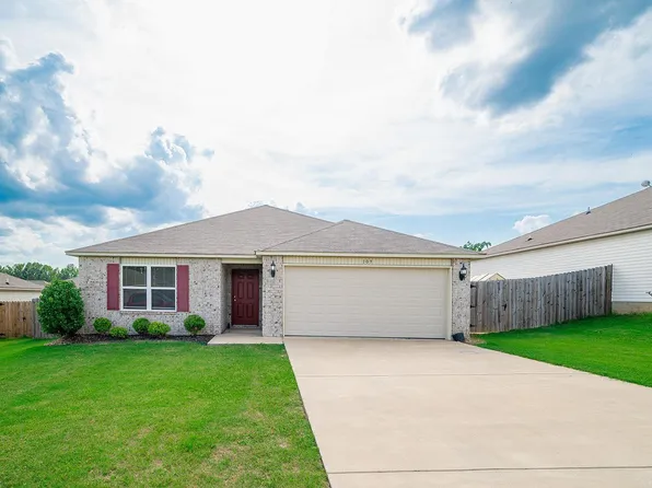 109 Goldenrod Ln, Beebe, AR 72012