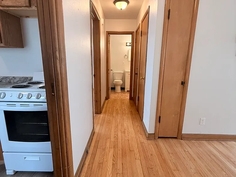 4006 N Farwell Ave #17 — Photo 9
