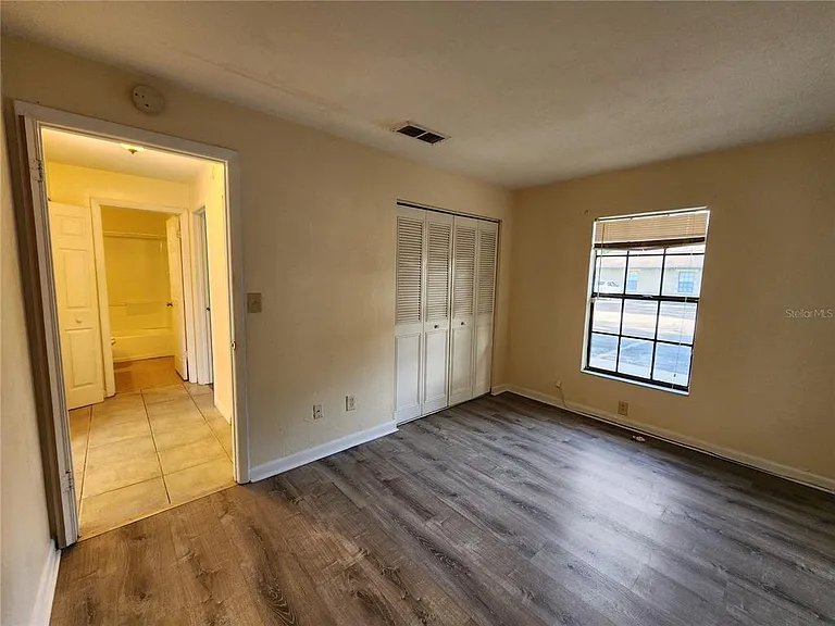 2529 NW 62nd Pl — Photo 17