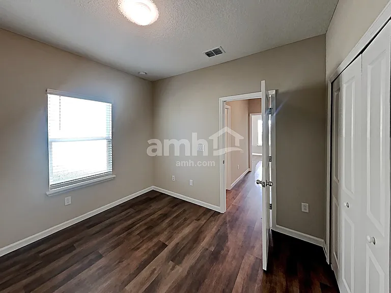 150 Hemlock Point — Photo 12