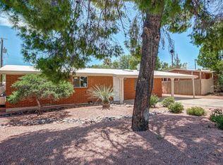 6150 E Seneca St, Tucson, AZ 85712