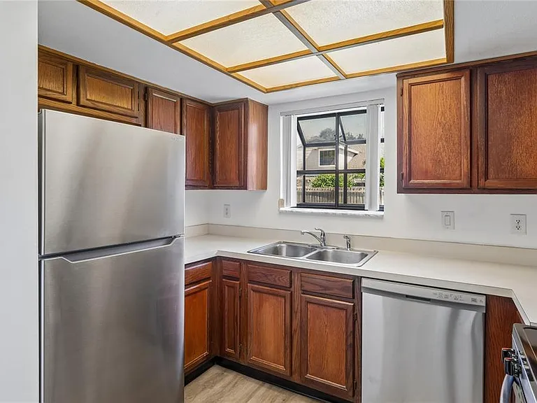 305 Hammock Pine Blvd #305 — Photo 9