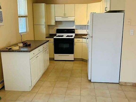 2nd image of 25-43 31st St #2