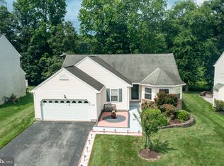149 W Flagstone Dr, Newark, DE 19702