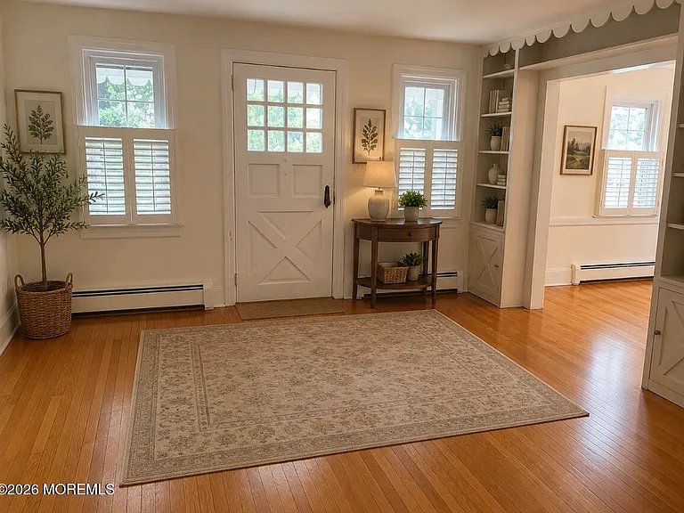 17 Walnut Pl — Photo 4
