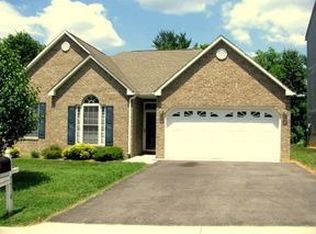 7518 New Barrens Ct, Roanoke, VA 24019