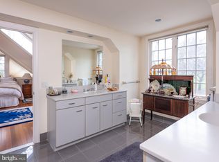 205 Sandy Rdg, Stockton, NJ 08559